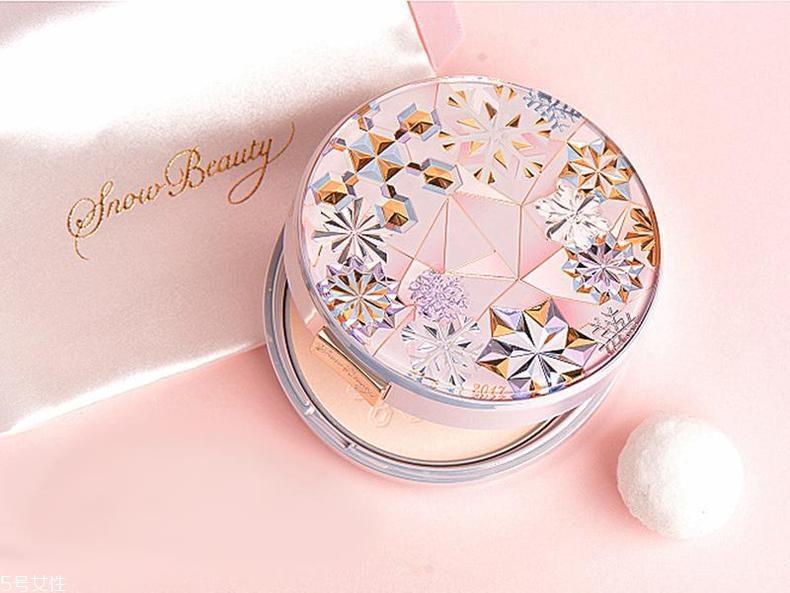 晚安粉哪个牌子好用 无需卸妆的夜间定妆神器 晚安粉哪个牌子好用 无需卸妆的夜间定妆神器