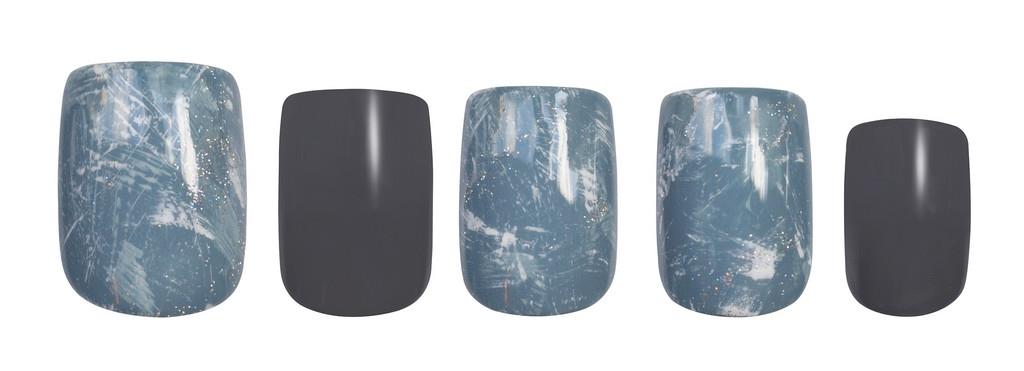 如何做破洞牛仔美甲 破洞美甲简单涂抹教程