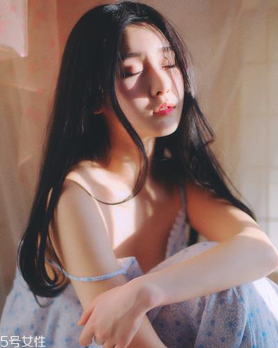 龙须刘海是什么 龙须刘海这样弄最好看 龙须刘海是什么 龙须刘海这样弄最好看