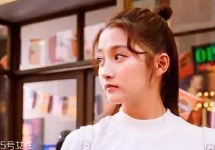 龙须刘海是什么 龙须刘海这样弄最好看 龙须刘海是什么 龙须刘海这样弄最好看