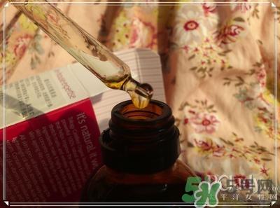 Trilogy玫瑰果油用法 趣乐活玫瑰果油怎么用 Trilogy玫瑰果油用法 趣乐活玫瑰果油怎么用