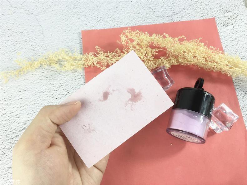 土家硒泥坊散粉多少钱 50元持久定格妆容 土家硒泥坊散粉多少钱 50元持久定格妆容