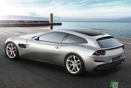 沃拉育开什么车?沃拉育的车是什么 沃拉育开什么车?沃拉育的车是什么