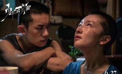 ​易烊千玺与周冬雨合作电影《少年的你》(易烊千玺确实喜欢周冬雨)