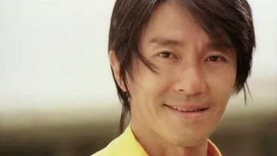 ​最低调的明星：周星驰，武汉病情捐款1000万！