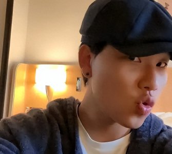 ​陈坤儿子已成年，生母是谁，依旧是娱乐圈的一大谜题