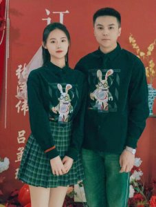 ​和合国际滴咚个游：《余香》歌手张小九将订婚