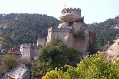 ​锦州十大著名旅游景点，北普陀山首先是个自然景观很不错的地方，在山间上还有