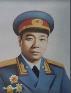 ​吴忠将军秘书李英 维赛谈“吴忠有忠”传闻（1）