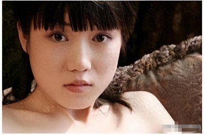 ​＂最红裸模＂张筱雨:22岁时拍写真火爆全网，如今将近40岁仍单身