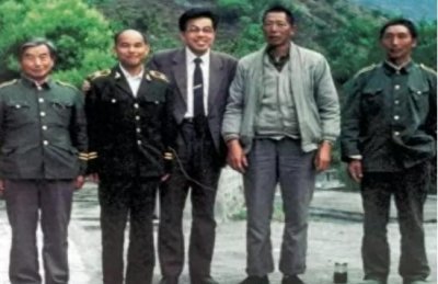 ​他一年越狱3次，第4次逃到蒙古国娶小20余岁的妻子，80年代获平反