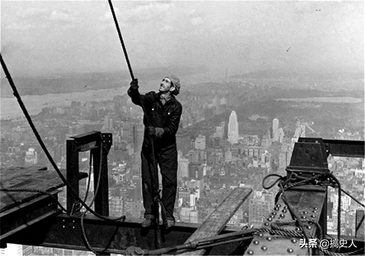 80多年前老照片：帝国大厦建造现场，美国80多年前就已是基建狂魔