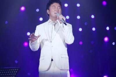 ​草根出生满文军，与二婚妻子双双入狱，今51岁妻离子散面容苍老