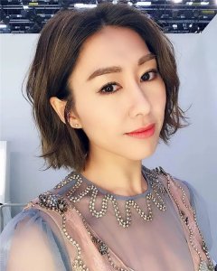 ​胡定欣的个人资料简介，胡定欣结婚了吗