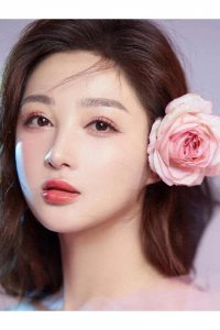 ​孙嘉璐：逐梦光影，璀璨蜕变——一位女演员的演艺征途与心灵之旅