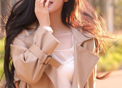 ​炒菠菜时，用不用先焯水？教你正确做法，菠菜滑嫩美味，不涩口