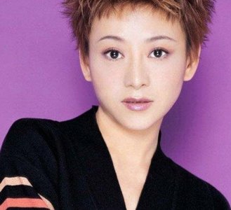 ​苗乙乙个人资料(苗乙乙图片)