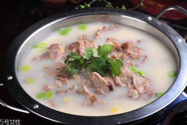 羊肉什么部位适合炖汤 羊的各个部位分别适合哪种吃法 羊肉什么部位适合炖汤 羊的各个部位分别适合哪种吃法