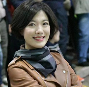 ​“小龙女”龙婷：《星光大道》冠军，去过春晚，重回街头唱歌图啥