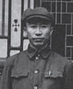 ​1955年，解方被评为少将，彭德怀怒道：他是少将，我顶多是个中将