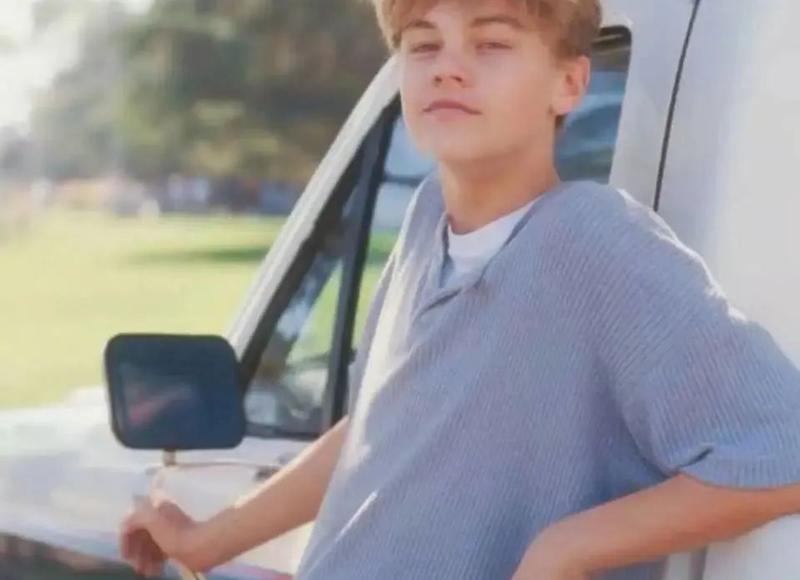 男孩发型名称（最帅气小男孩发型17款）