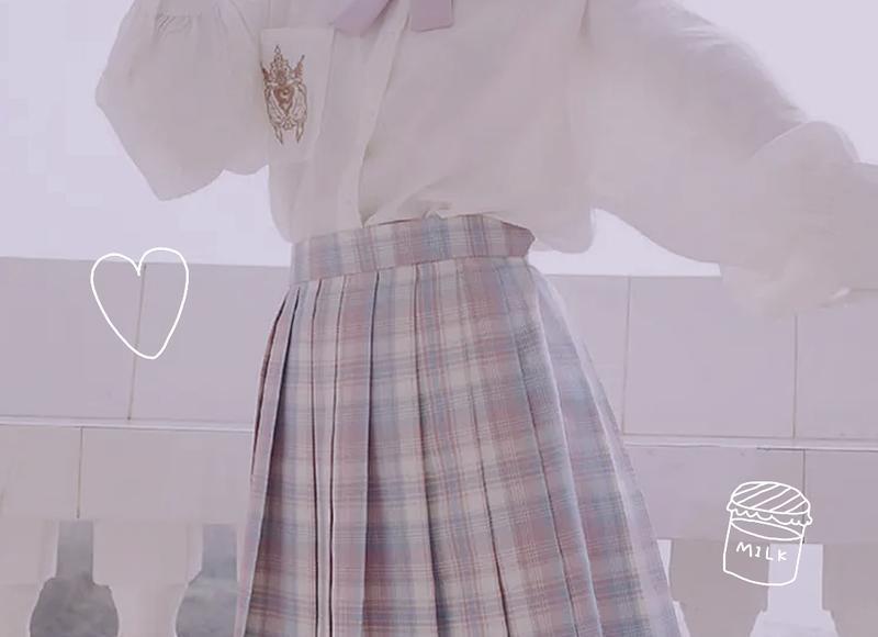 女孩子主动约你去看电影是什么意思？(女孩子约我看电影是什么意思)