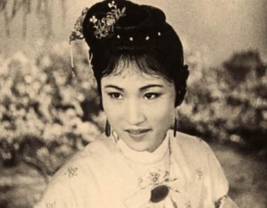 ​32岁“林妹妹”王文娟与37岁孙道临相亲，2007年丈夫离世今还好吗