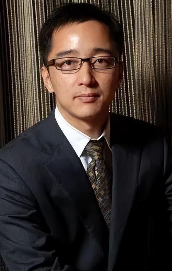 路金波前妻王蕾(路金波二婚娶演员赵子琪)