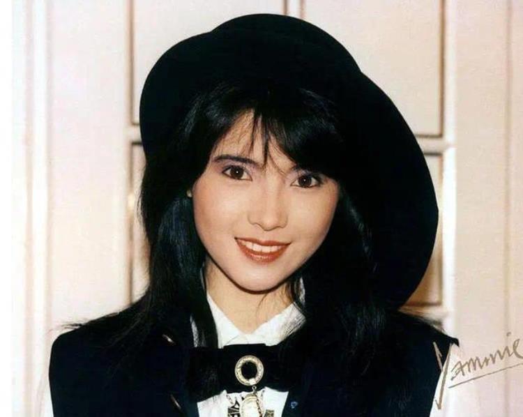 刘心悠险遭曾志伟毒手凭步步惊心大火为何被质疑性取向