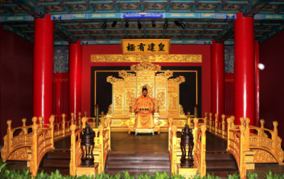 ​朱元璋最霸气的两首诗，你读过吗？