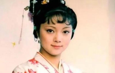 ​薛宝钗的性格如何？为何说她是最会做人的女子？