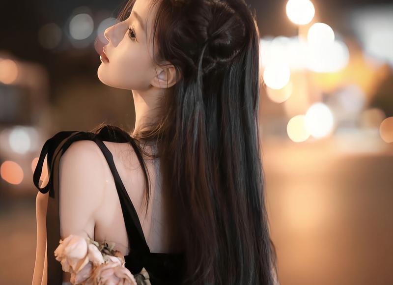 订婚礼物送什么给闺蜜比较好