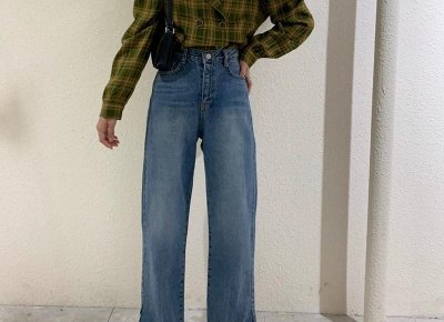 ​记忆的沙漠似画卷般舒展，回想着初恋的甜蜜