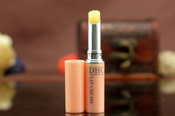 润唇膏的成分 润唇膏的制作方法