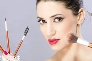 最火彩妆产品有哪些 彩妆比较火的品牌 最火彩妆产品有哪些 彩妆比较火的品牌