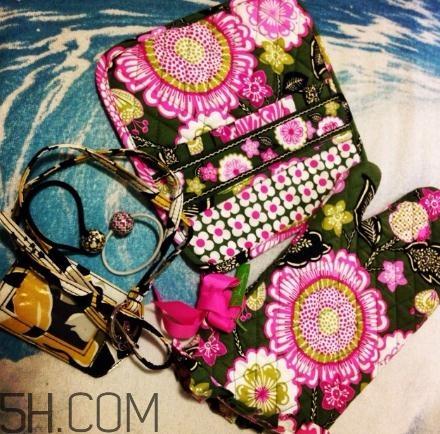 vera bradley是什么牌子?vera bradley什么价位? vera bradley是什么牌子?vera bradley什么价位?