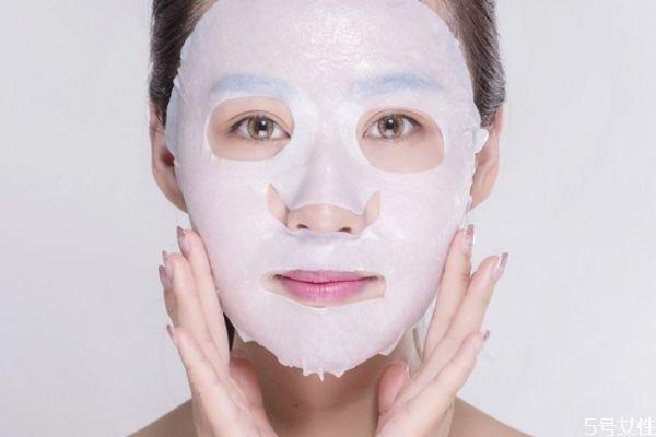 美白面膜多久做一次 美白面膜在一天中什么时候做 美白面膜多久做一次 美白面膜在一天中什么时候做