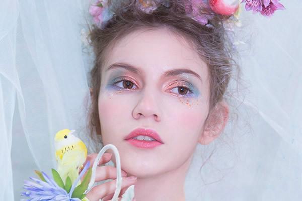 化妆是不是皮肤老得快 长期使用化妆品会有什么危害 化妆是不是皮肤老得快 长期使用化妆品会有什么危害