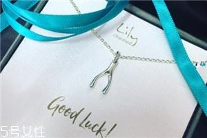 lily charmed正品在哪买?lily charmed项链购买方式 lily charmed正品在哪买?lily charmed项链购买方式