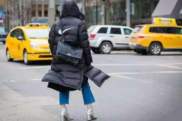 羽绒服怎么选 羽绒服什么绒最好 羽绒服怎么选 羽绒服什么绒最好