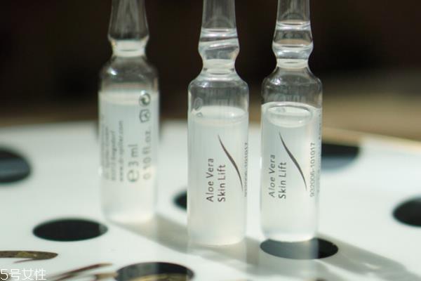 安瓶是否适合油性皮肤 可以选择质地清爽些的 安瓶是否适合油性皮肤 可以选择质地清爽些的