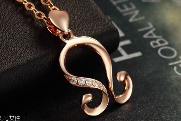 钻石项链怎么看真假 这些细节都要注意 钻石项链怎么看真假 这些细节都要注意