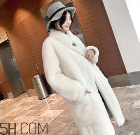 羊剪绒是皮毛一体的吗?羊剪绒是皮草吗? 羊剪绒是皮毛一体的吗?羊剪绒是皮草吗?