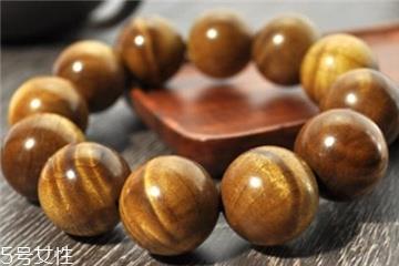 金丝楠手串怎么看真假 这几招一定要会 金丝楠手串怎么看真假 这几招一定要会