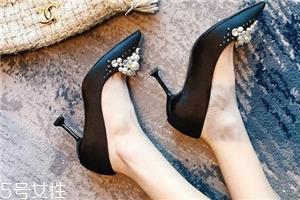 高跟鞋穿久了脚疼怎么办? 高跟鞋穿久了脚疼怎么办?