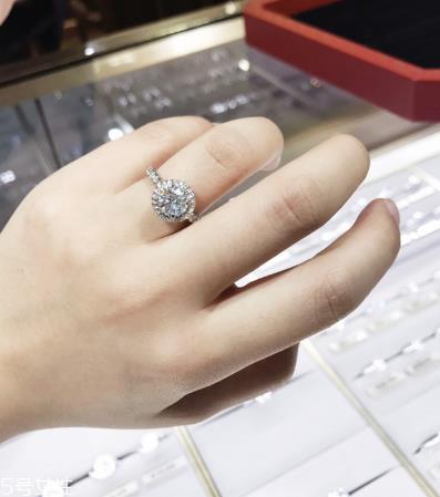 卡地亚戒指可以以旧换新吗? 卡地亚戒指可以以旧换新吗?