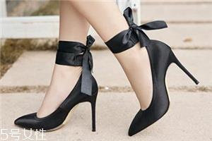 高跟鞋鞋底怎么清洗?鞋底脏了这样洗 高跟鞋鞋底怎么清洗?鞋底脏了这样洗