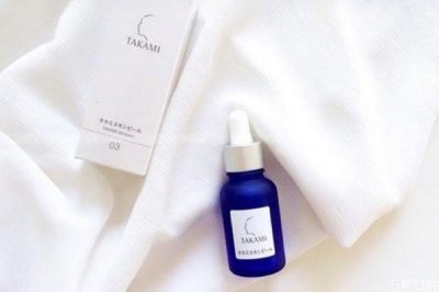 ​takami小蓝瓶效果好吗 takami小蓝瓶和小棕瓶哪个好