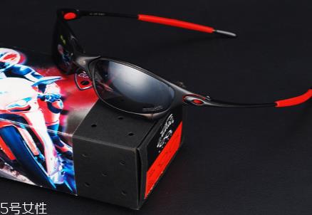 oakley是奢侈品牌吗?欧克利属于奢侈品吗? oakley是奢侈品牌吗?欧克利属于奢侈品吗?