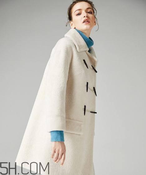 羊剪绒和羽绒服哪个好?羊剪绒大衣和羽绒服哪个保暖? 羊剪绒和羽绒服哪个好?羊剪绒大衣和羽绒服哪个保暖?